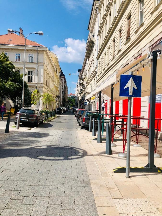 Diamond Apartman Near To Basilica Budapest Exterior foto